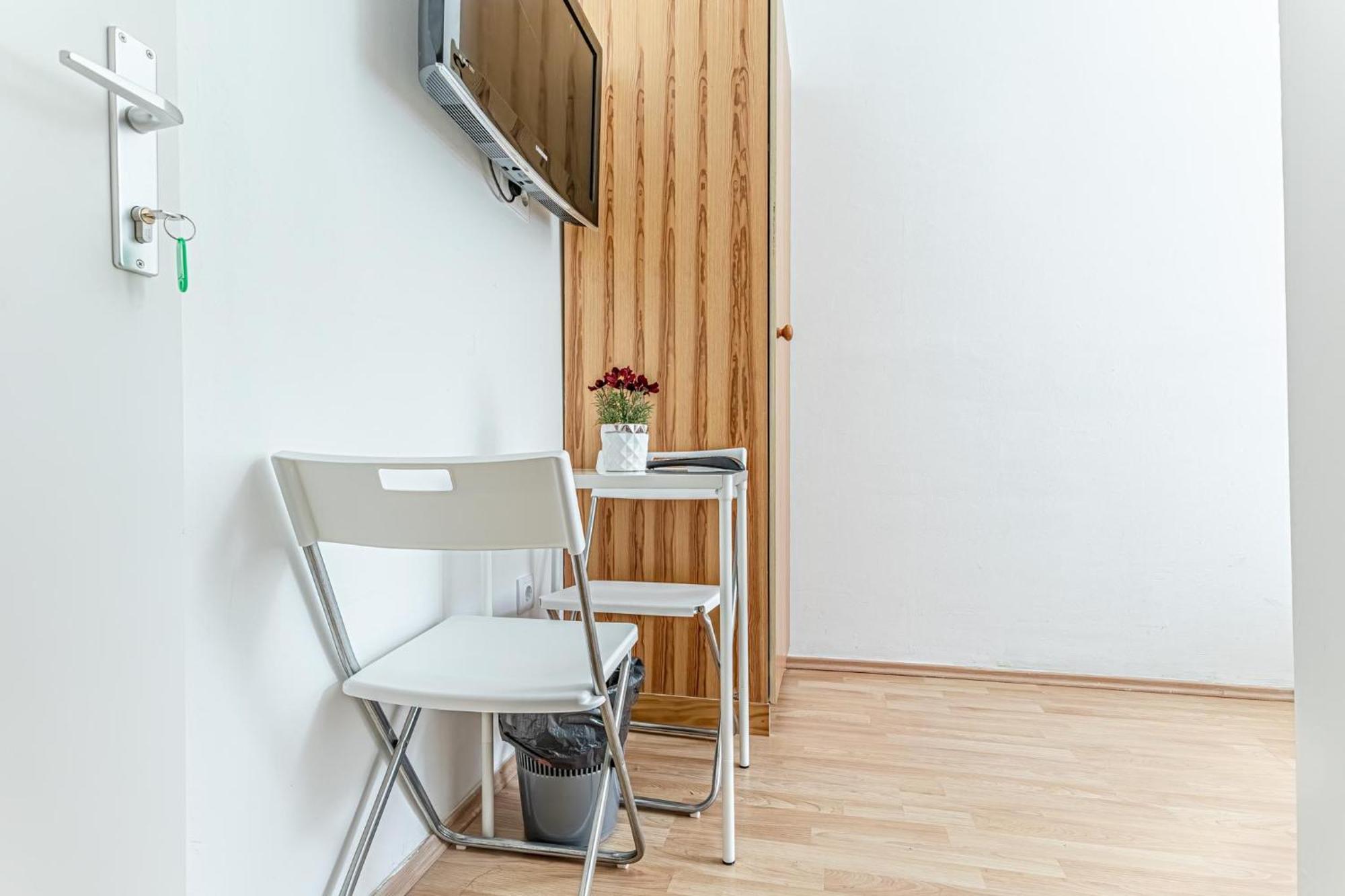 Loevly Shared 6Br With Garden Near Danube & Millenium City Wien Ngoại thất bức ảnh