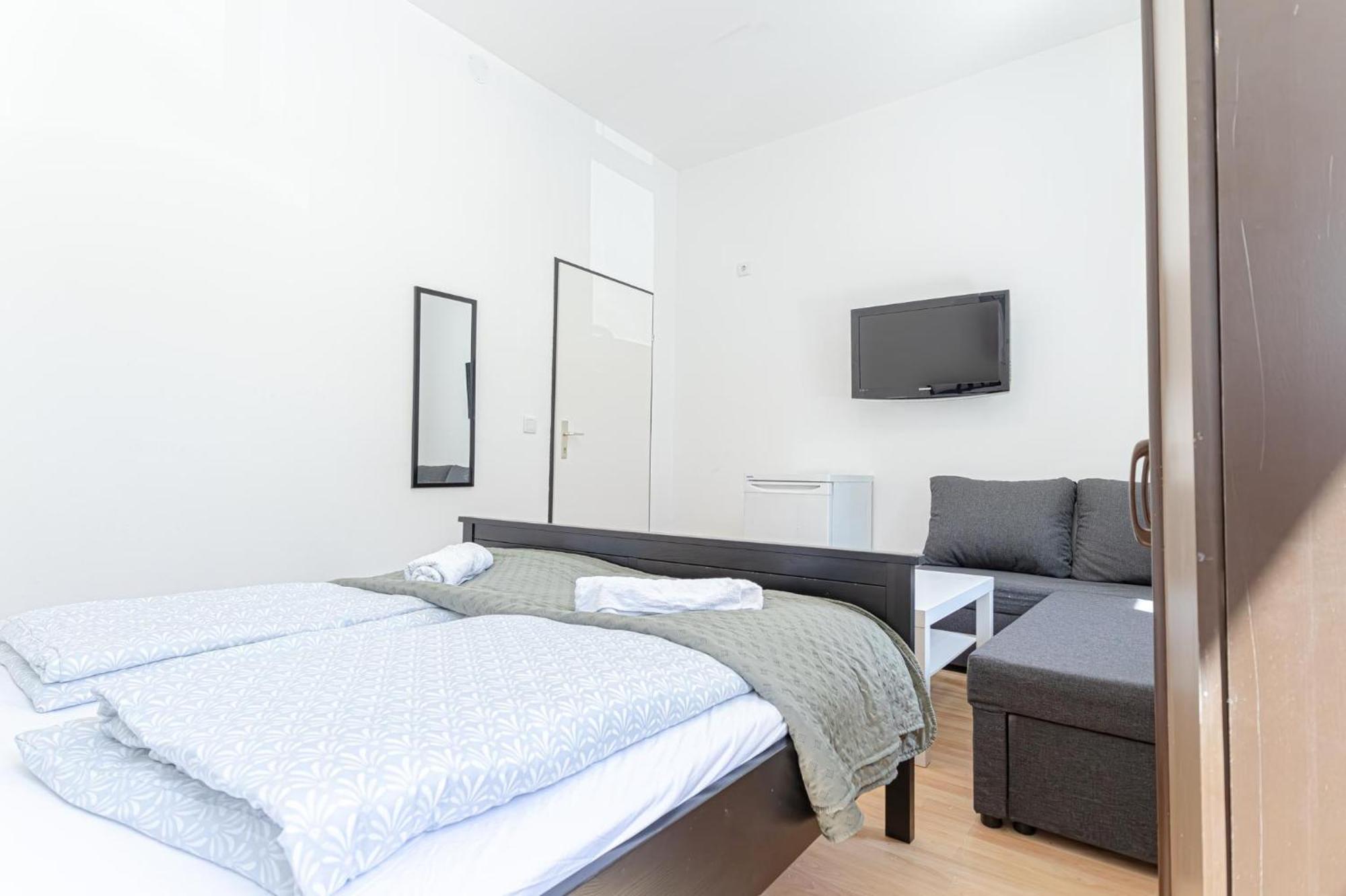 Loevly Shared 6Br With Garden Near Danube & Millenium City Wien Ngoại thất bức ảnh