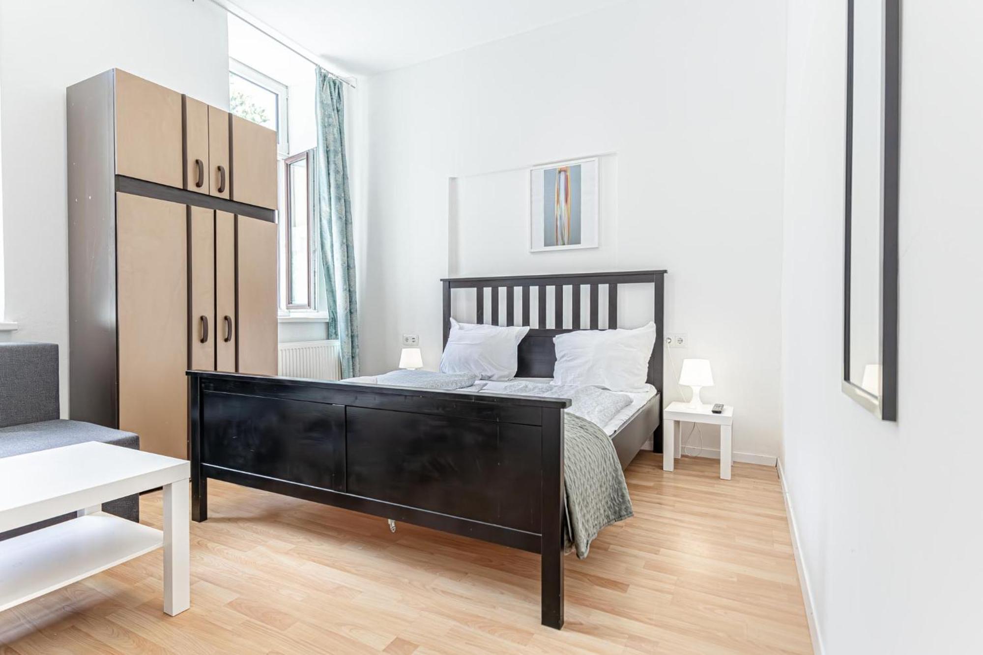 Loevly Shared 6Br With Garden Near Danube & Millenium City Wien Ngoại thất bức ảnh
